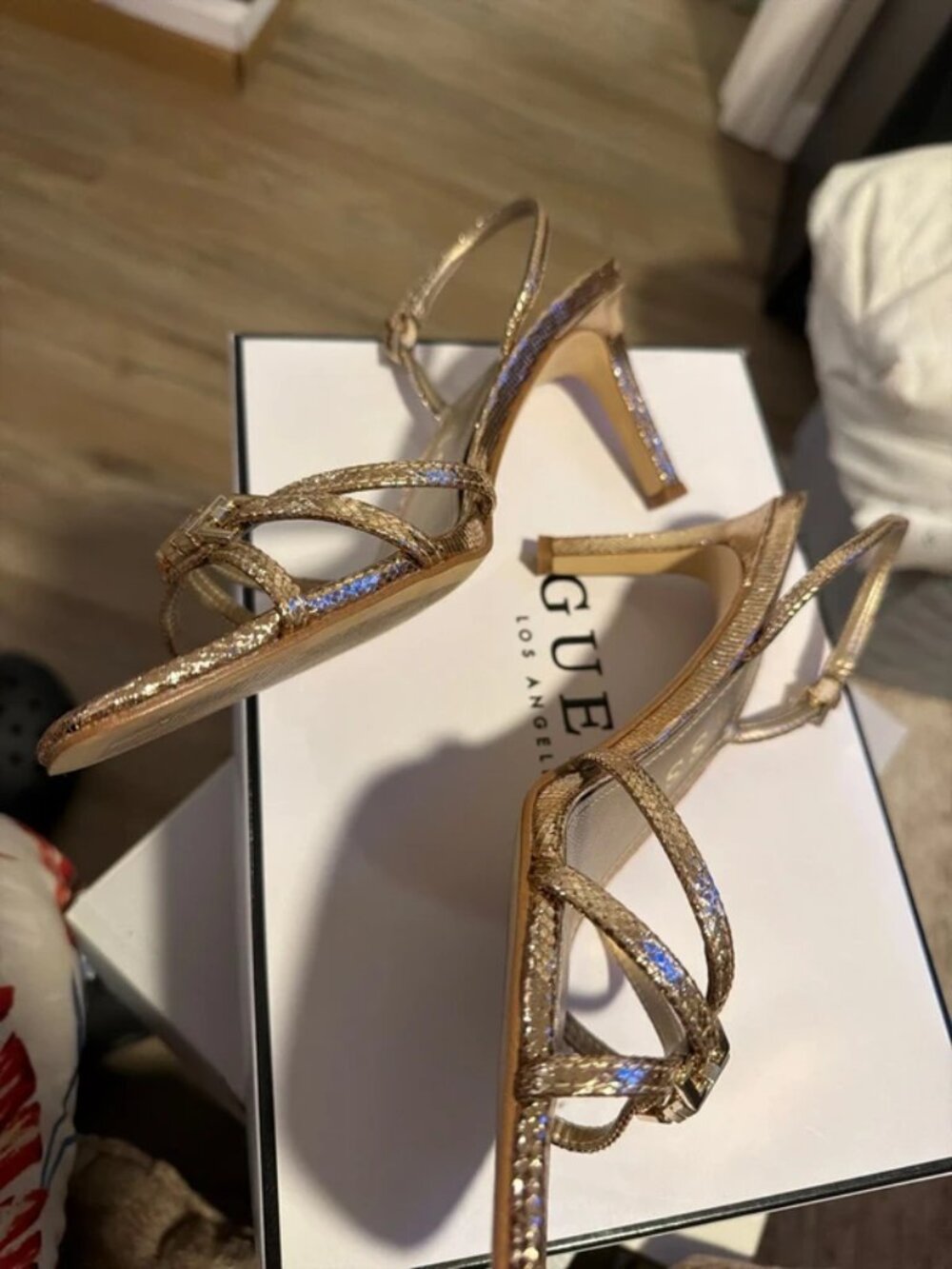 GUESS Heels - Picture 3 of 3